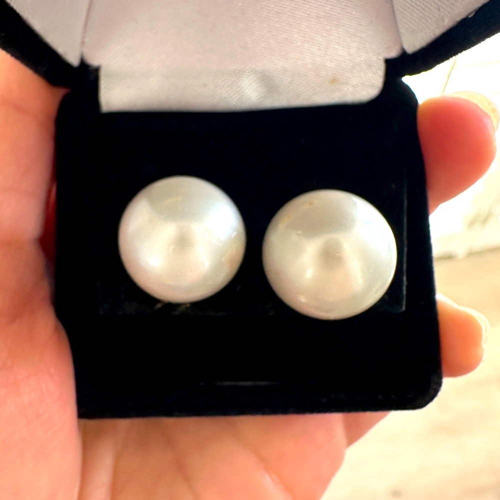 AUTHENTIC SOUTH SEA PEARLS